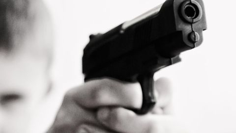 Pistola