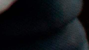 Un hombre rescató a una cría hembra de manatí.