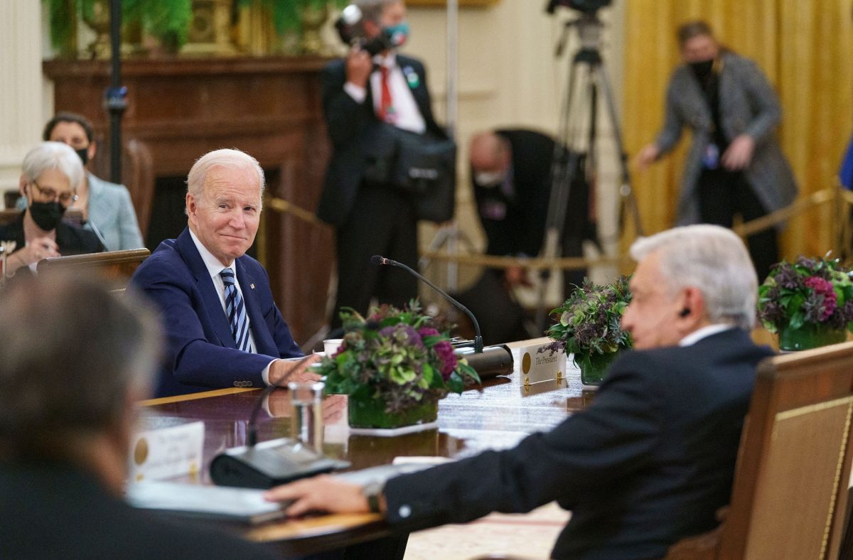 El presidente Biden confía en que su homólogo mexicano, López Obrador, acuda la Cumbre de las Américas.