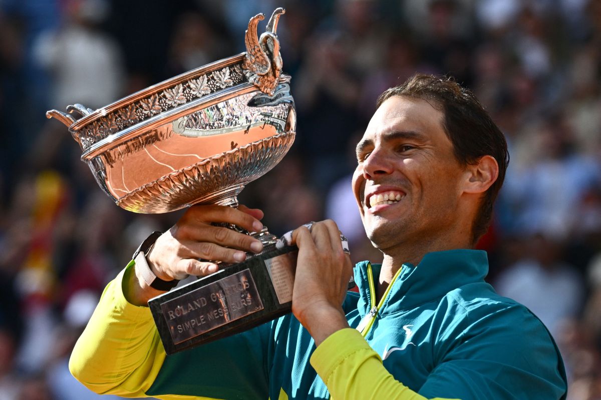 Rafael Nadal se aleja a dos Grand Slam del serbio Novak Djokovic como el tenista con más grandes de la historia.