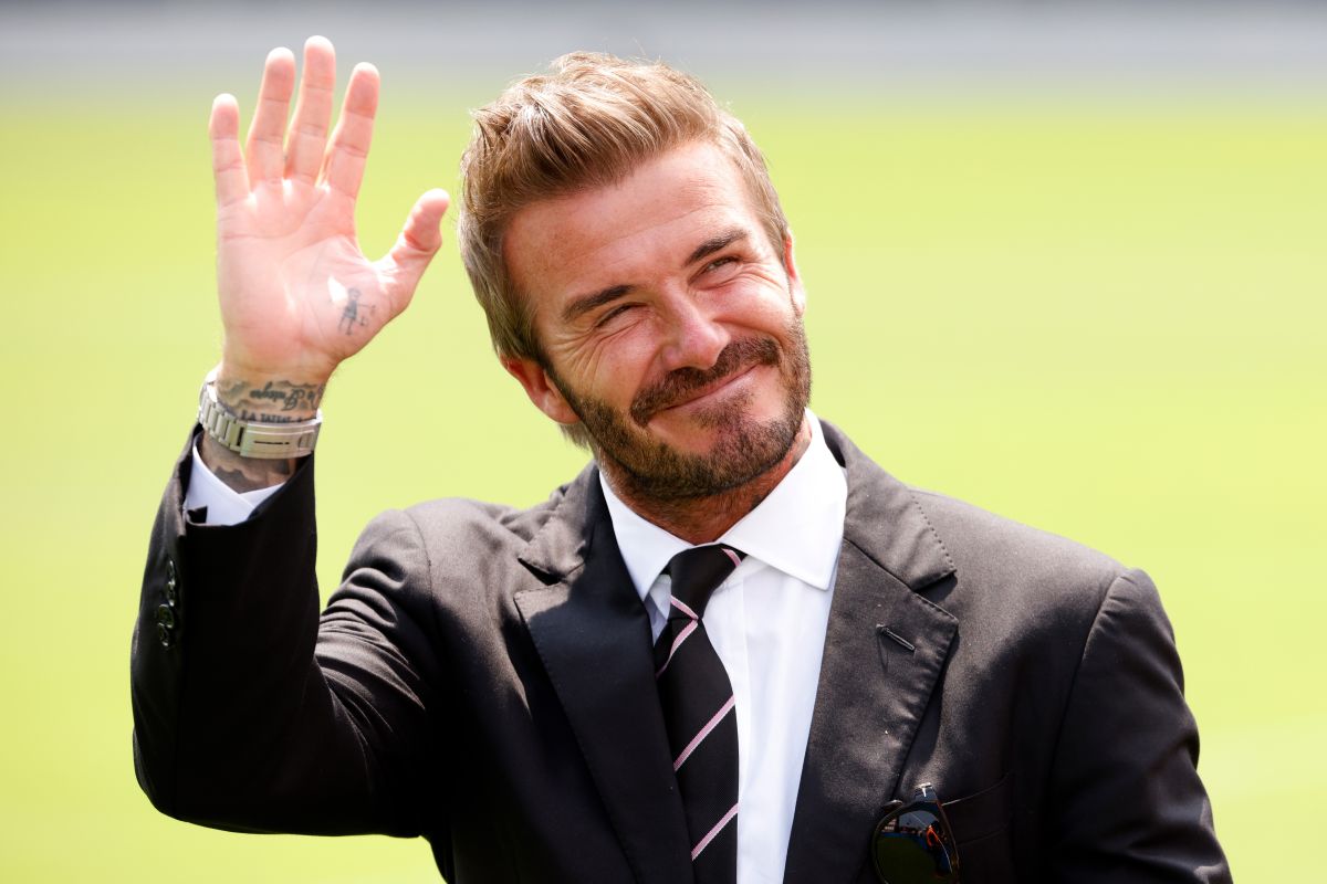 "Este país le debe mucho", aseguró Beckham durante su discurso.