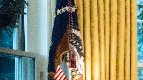 El presidente Biden ha tenido varias conversaciones telefónicas con el mandatario ucraniano.