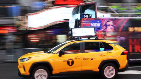 Uber Plans To Add Taxis To App In New York City