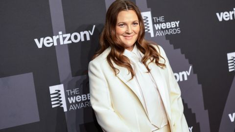 Drew Barrymore está remodelando la cocina de su casa