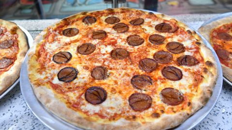 Conoce cuáles son las mejores pizzerías de Nueva York.