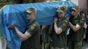 Funeral de un soldado ucraniano en Kiev.