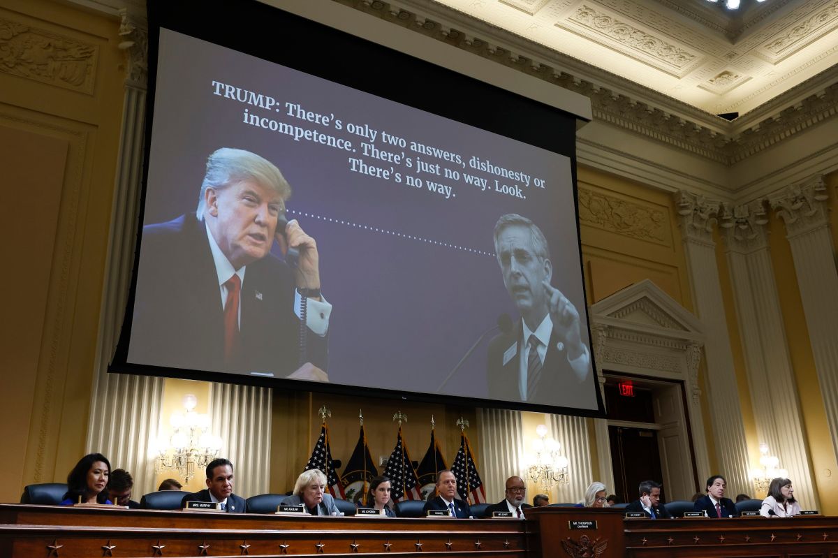 La llamada telefónica de Trump al secretario de Estado de Georgia es parte de la investigación del asalto al Capitolio. 