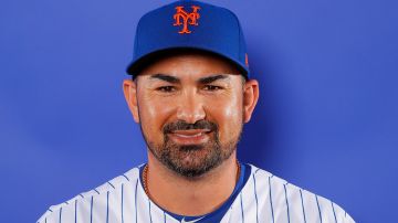 Adrián González se retiró este año del beisbol