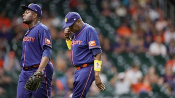 MLB suspendió al dominicano Héctor Neris y al mánager Dusty Baker por la trifulca del lunes entre Marineros y Astros