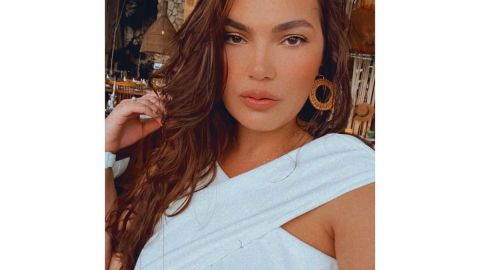 Ella es Rocío Gallardo, la mujer que se desnudó en un concierto de Ricardo Arjona