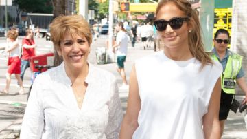 Jennifer Lopez y su madre Guadalupe Rodriguez.