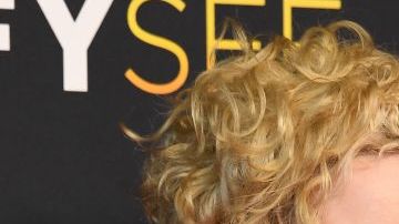 Julia Garner interpretaría a Madonna en la película biográfica.