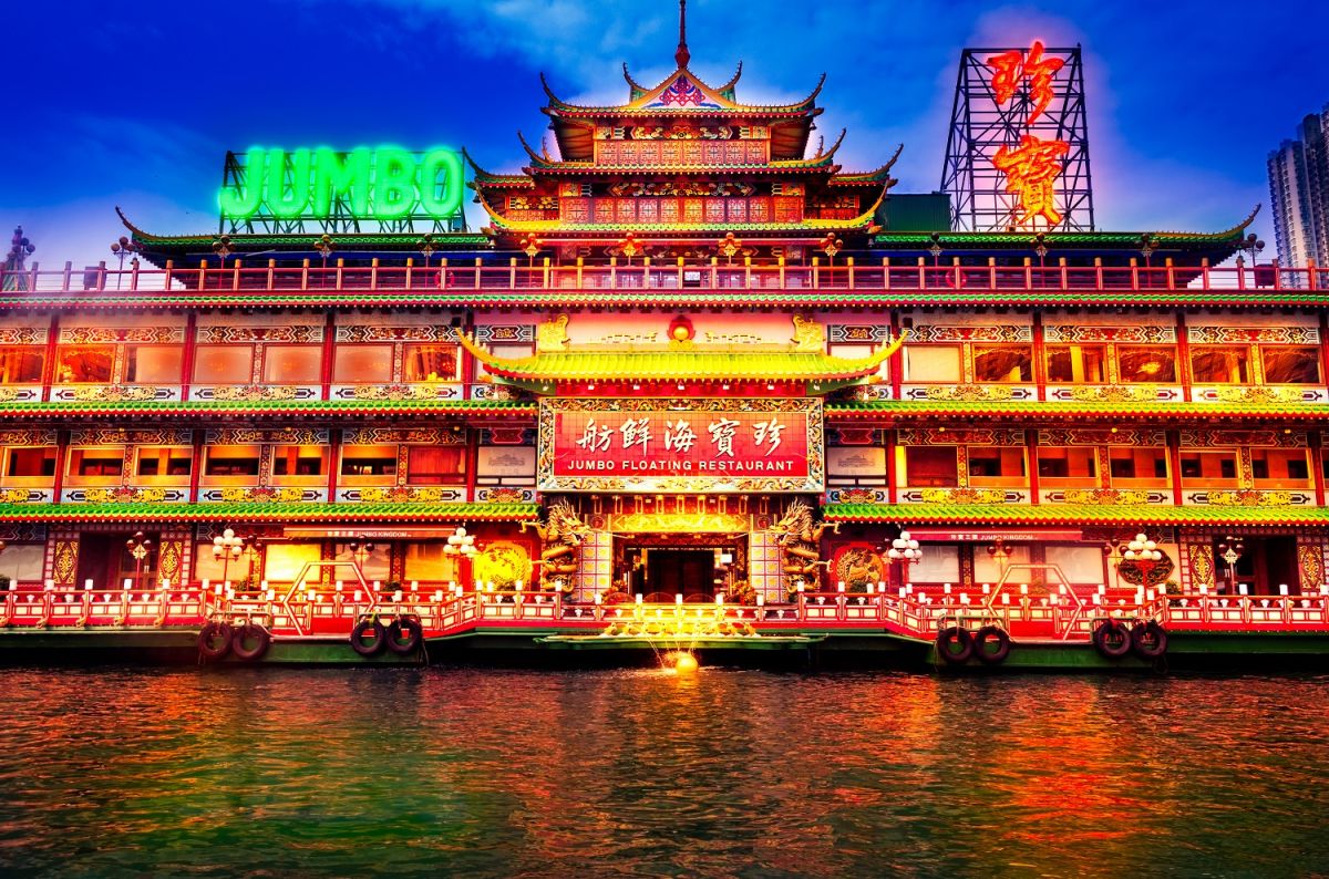 El restaurante flotante Jumbo tenía una historia de más de 40 años en Hong Kong, era una atracción turística y destino gastronómico.