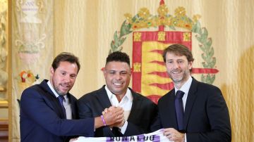 Real Valladolid de Ronaldo Nazario causó polémica por su cambio de escudo