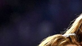 Shakira, Jennifer Lopez y Gloria Estefan.