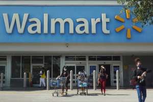 FRC demanda a Walmart por facilitar fraude de transferencia de dinero y pide reposición de daños para afectados