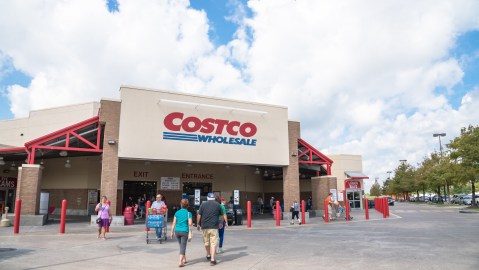 costco-sombrillas-luces-led