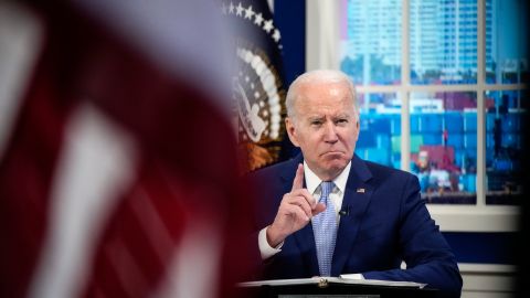 President Biden Discusses Supply Chain Disruptions After Meeting With CEO's