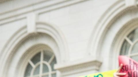 Jumaane Williams, defensor del pueblo de NYC, durante el lanzamiento del proyecto de ley.