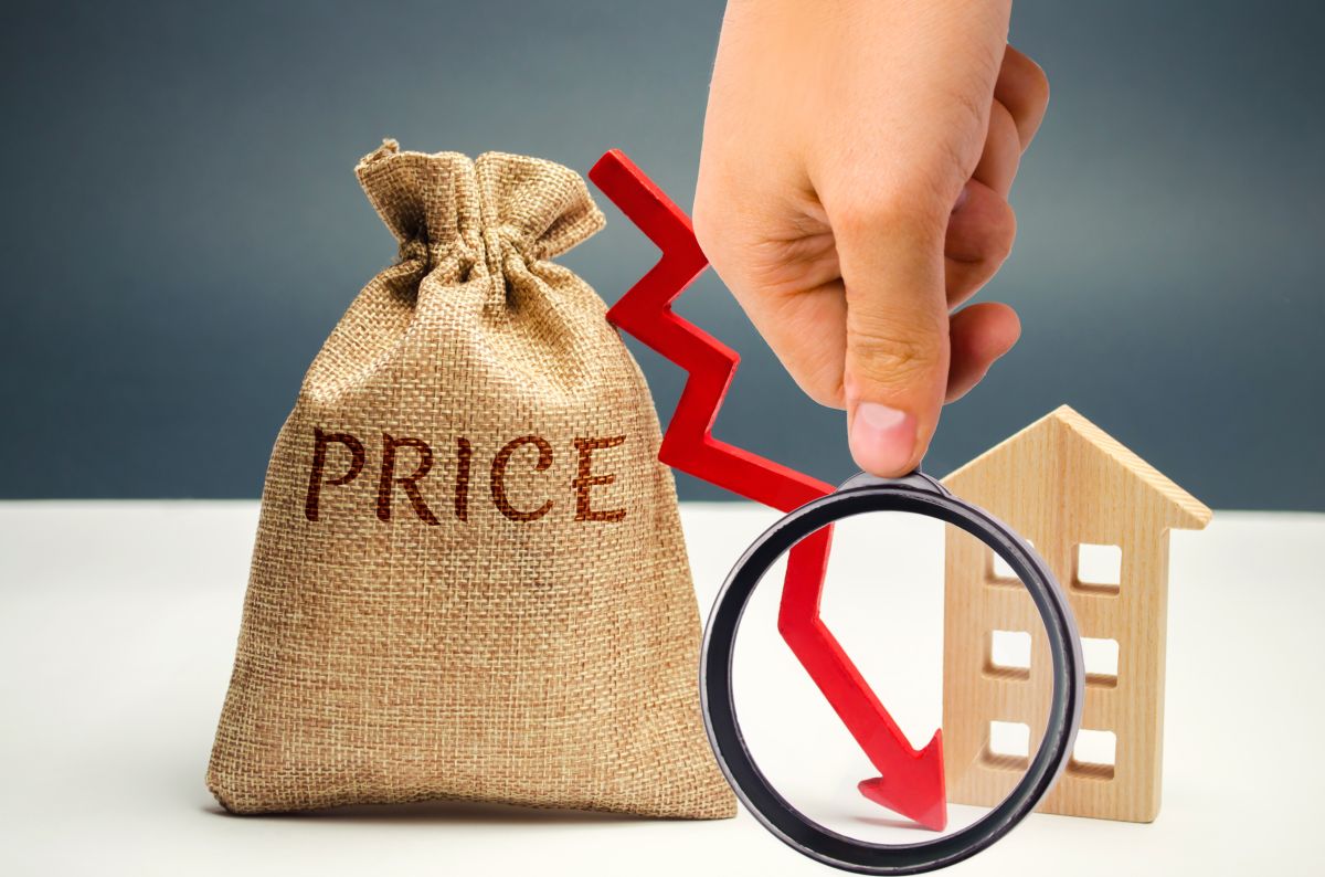 Aproximadamente, 1 de cada 7 casas en todo el país tuvo una reducción de precio en el mes de junio. 