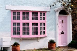 Rosa pálido: el color que hace que una casa pierda más valor