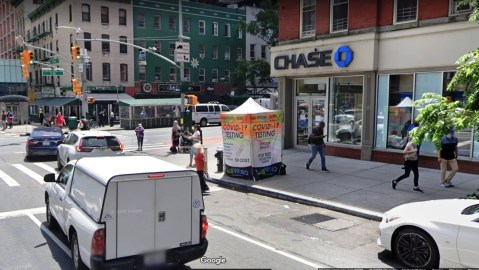 86th St con 2nd Av, Upper East Side, NYC.