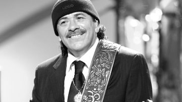 Durante un concierto en Michigan, el guitarrista Carlos Santana sufrió un colapso y tuvo que recibir atención médica en el lugar.