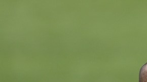 Club Pumas de México presenta al brasileño Dani Alves