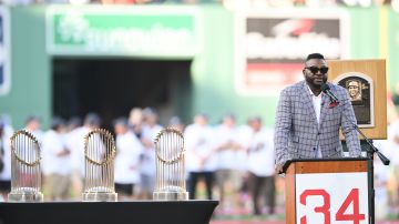 Boston Red Sox rinden homenaje a David Ortiz
