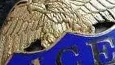 Los agentes de ICE podrían detener a cualquier inmigrante indocumentado.