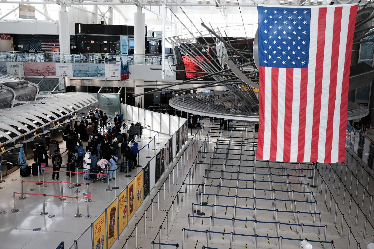 Una imagen abierta de un aeropuerto de Estados Unidos.