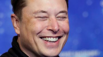 Reportan que Elon Musk tuvo gemelos con ejecutiva de Neuralink el año pasado