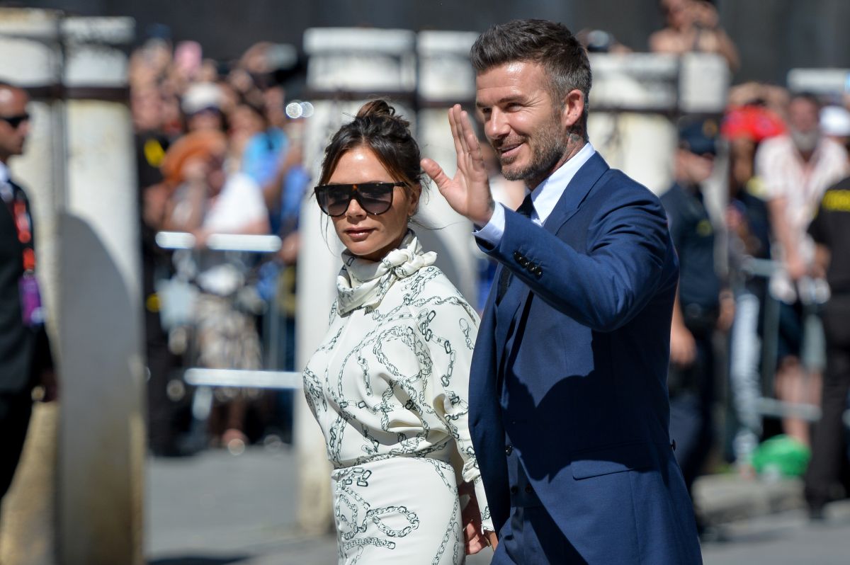 Victoria and David Beckham drive the network dancing salsa crazy