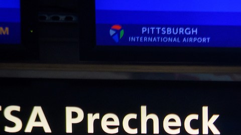 La Administración Biden destinará fondos a 85 aeropuertos.