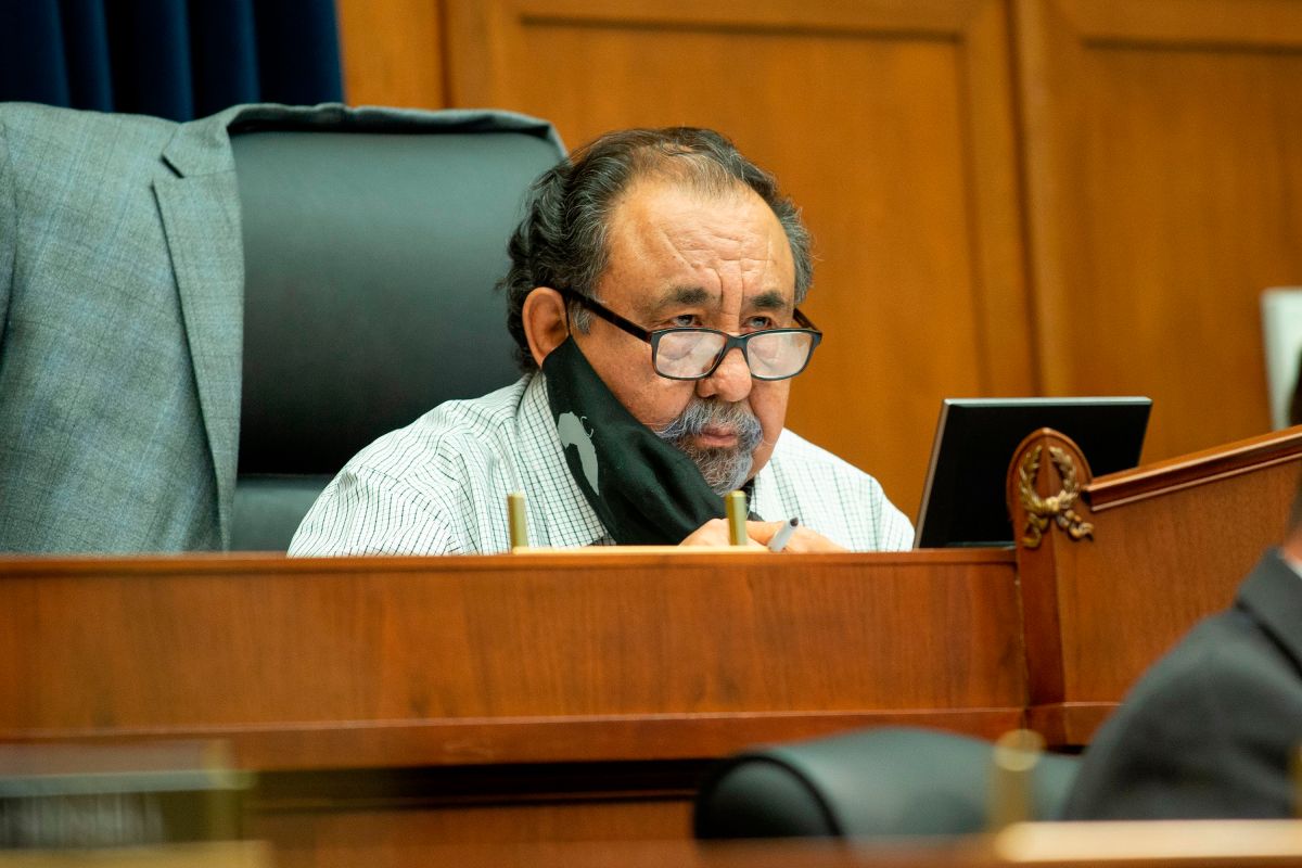 Activistas boricuas en EE.UU. le piden a Raúl Grijalva (D-Arizona) que realice vistas públicas sobre plebiscito federal propuesto para la isla.