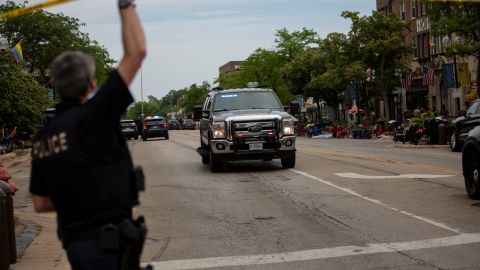 Tiroteo en Highland Park: Al menos 6 muertos y decenas de heridos dejó desfile por el Día de la Independencia de EE.UU.