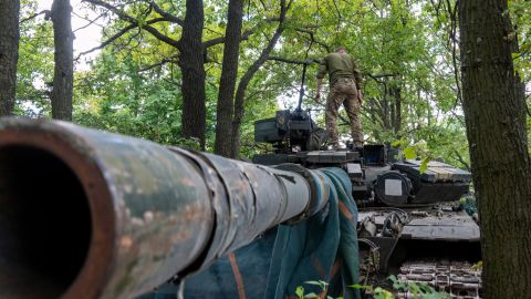 Crece el temor de la venta de armamento militar en el mercado negro.