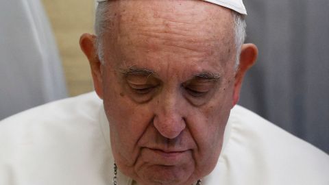 CANADA-VATICAN-RELIGION-POPE-INDIGENOUS