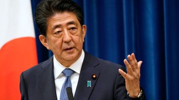 Shinzo Abe habría recibido un disparo.