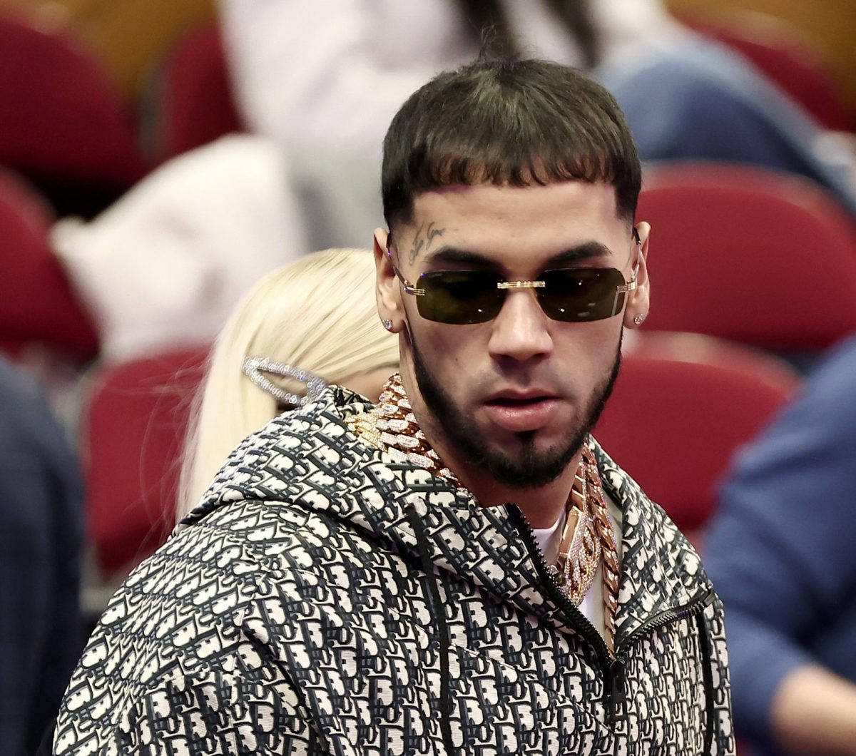 Anuel Aa Causa Polémica Por El Regalo Con Valor De 11000 Dólares Que Le Dio A Yailin Por Su 1763