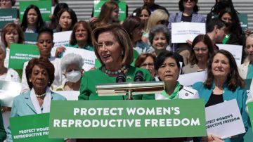 La presidente de la Cámara de Representantes, la demócrata Nancy Pelosi, en una conferencia tras la aprobación de leyes pro-aborto en ese cuerpo legislatio.