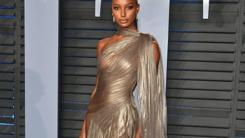 Jasmine Tookes vende su casa de soltera