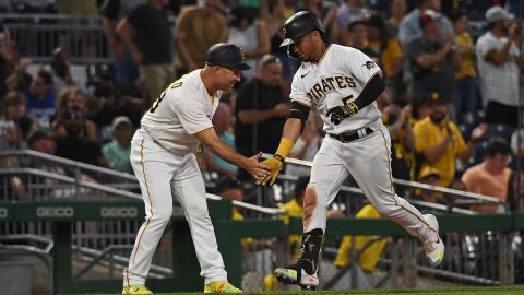 Milwaukee Brewers v Pittsburgh Pirates