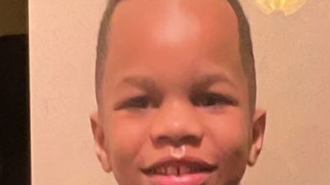 Troy Khoeler, de 7 años, fue hallado muerto en una lavadora.