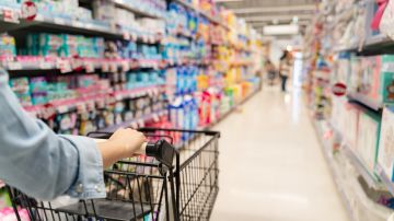 Walmart está rebajando precios de ropa y otros productos en pleno periodo de inflación