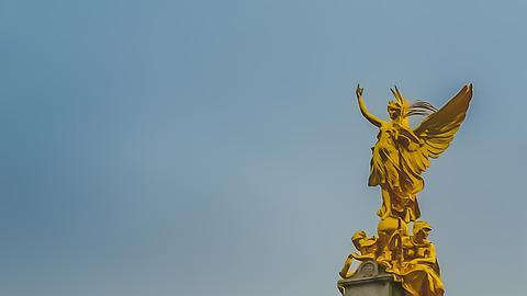 Una taza de té hirviendo volcó sobre una niña en el Palacio de Buckingham.