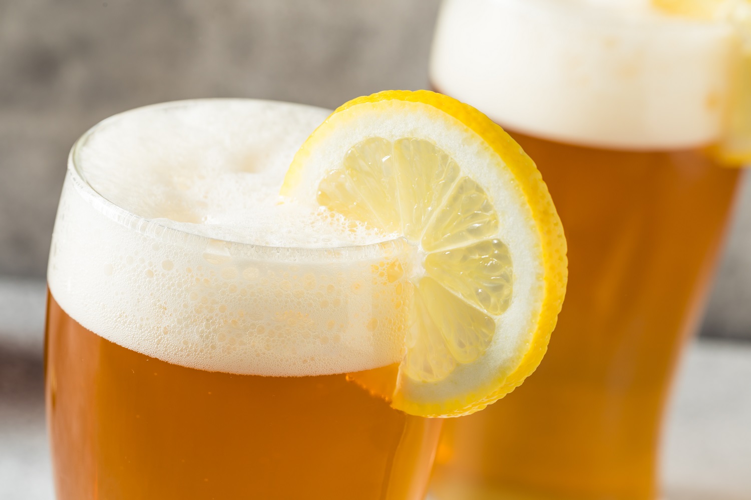 https://eldiariony.com/wp-content/uploads/sites/2/2022/07/cerveza-shandy-shutterstock_2153342915.jpg?w=2600