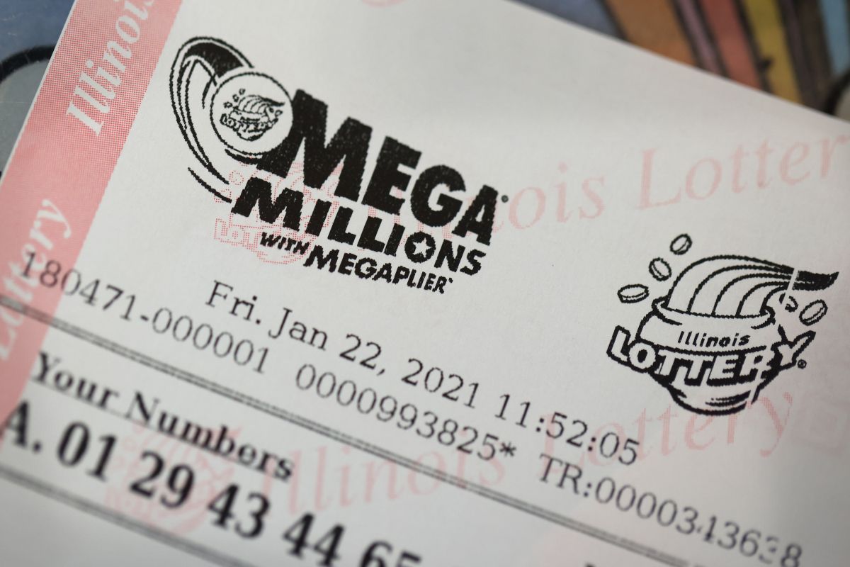 How Likely to Win the $790 Million Mega Millions Lottery