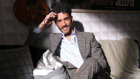Erick Elías, reconocido actor de origen mexicano.