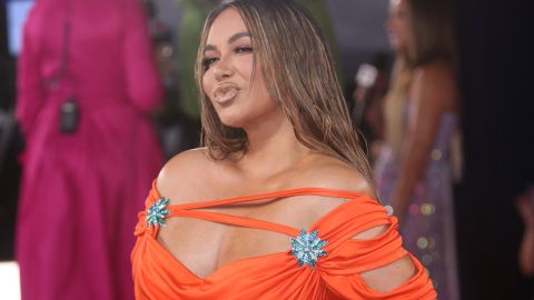 La cantante Chiquis Rivera ha recibido infinidades de comentarios por su aspecto físico.